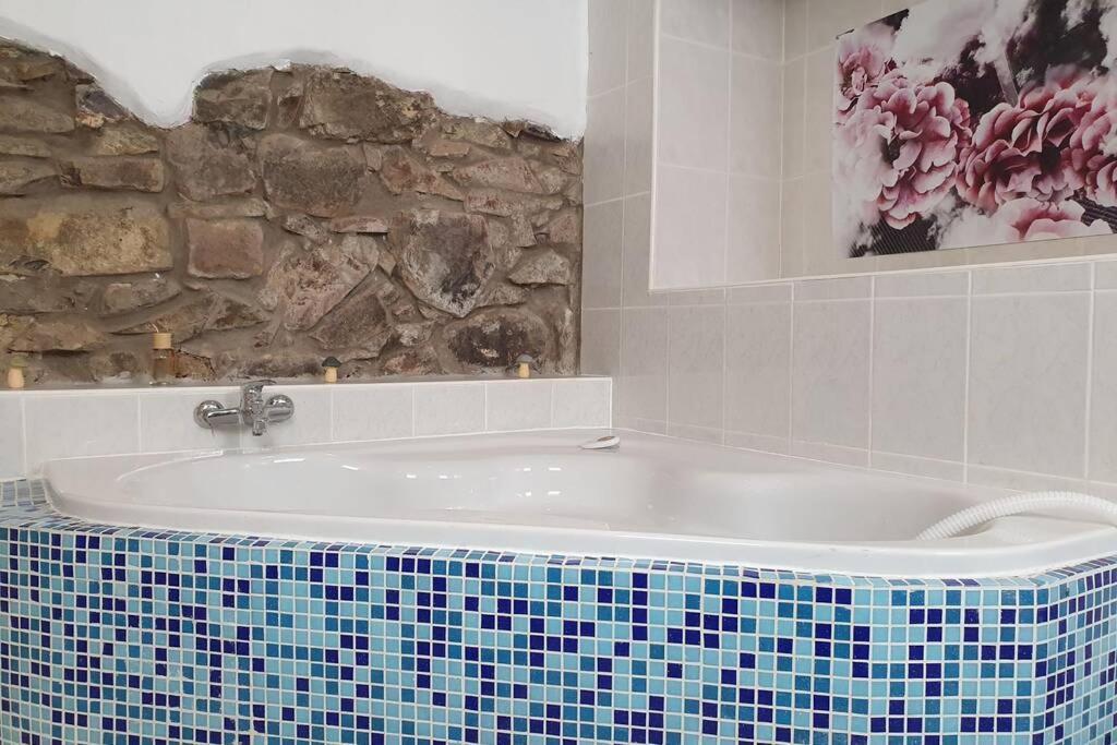 Вилла Stadtb,Burggleiberg,Whirlpool,2Xbad,3Zimmernetflix Krofdorf-Gleiberg Экстерьер фото